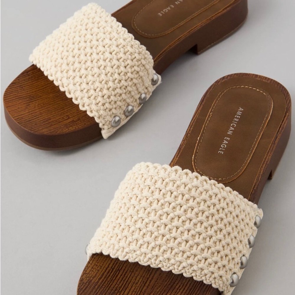 American Eagle Outfitters Cream Woven Slide Mules